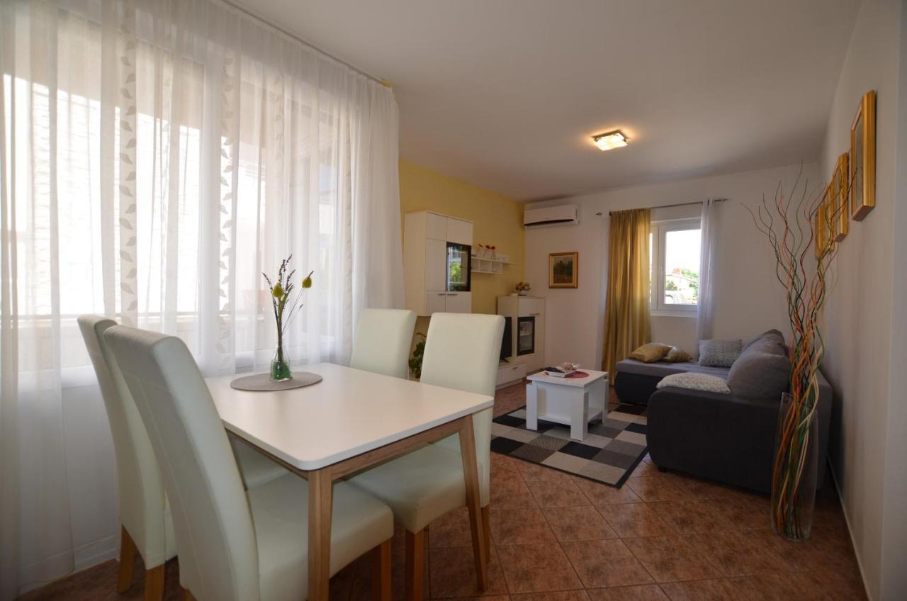 Apartment Ita *